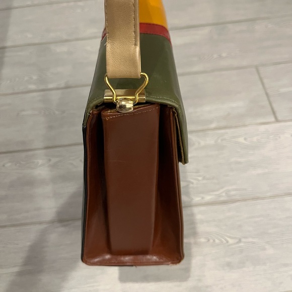 1960s Green ,Gold,Brown & Red Shoulder Bag with Color-Blocking Design - Picture 6 of 13